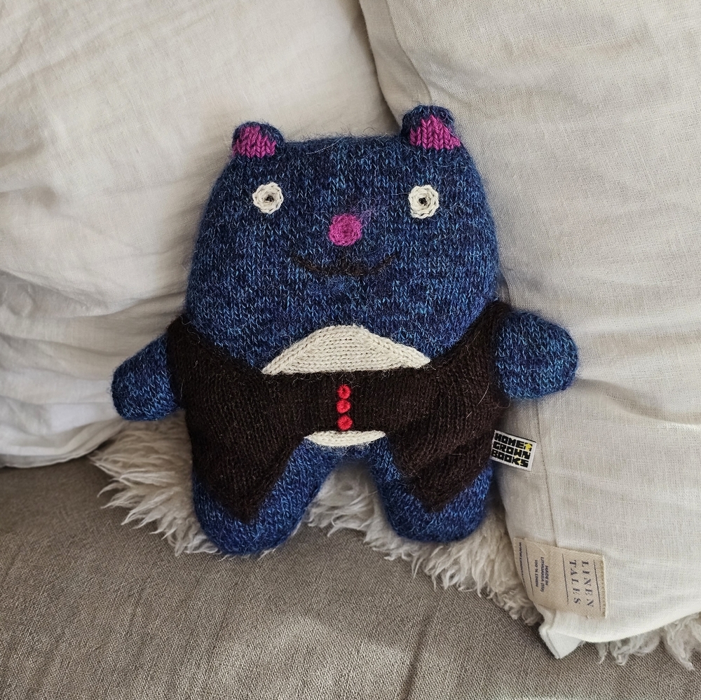 Home Grown Books 100% Alpaca Stuffy Blue Cat